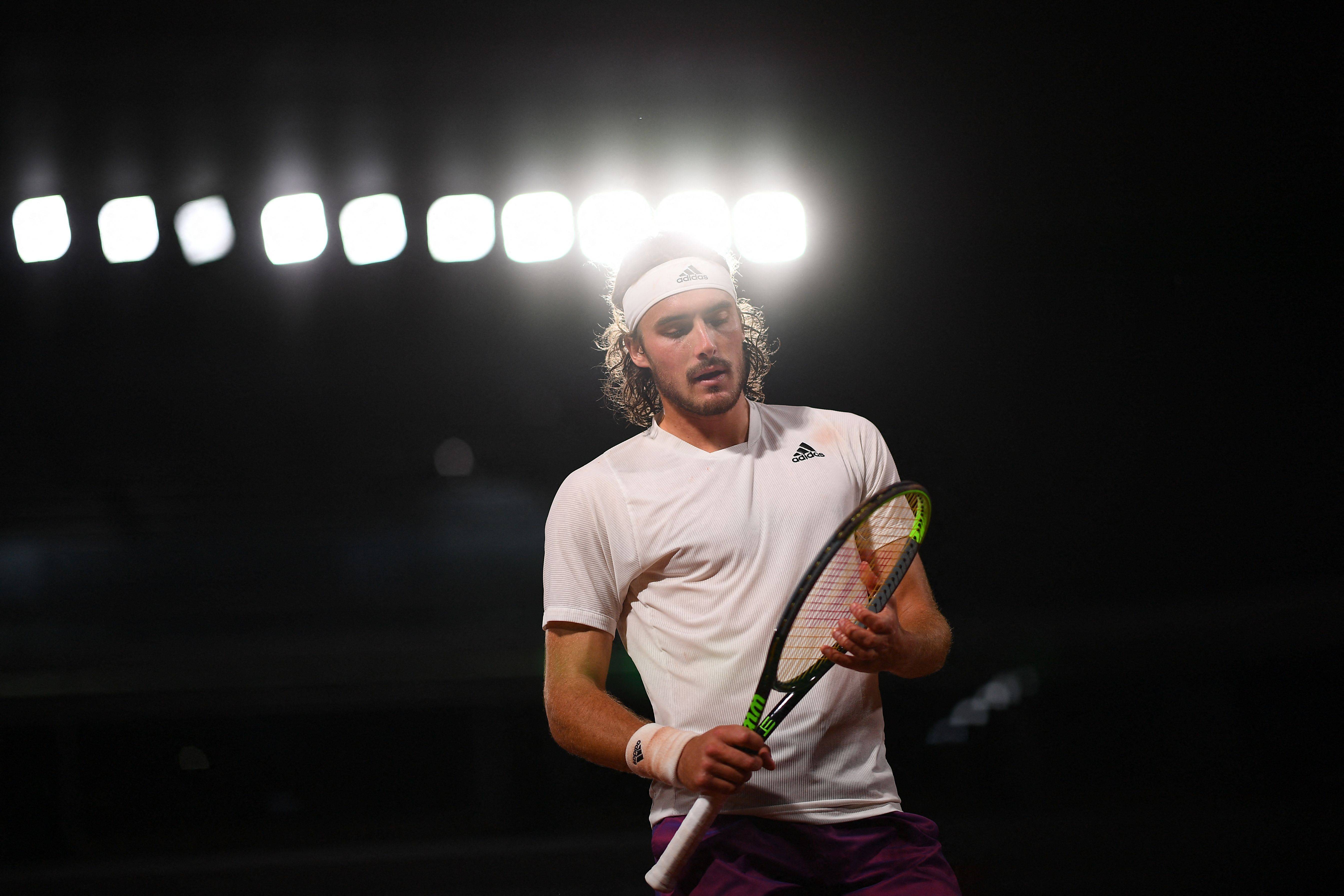 关于温网完胜ATP总决赛,西西帕斯高光表现的信息 关于温网完胜ATP总决赛,西西帕斯高光表现的信息