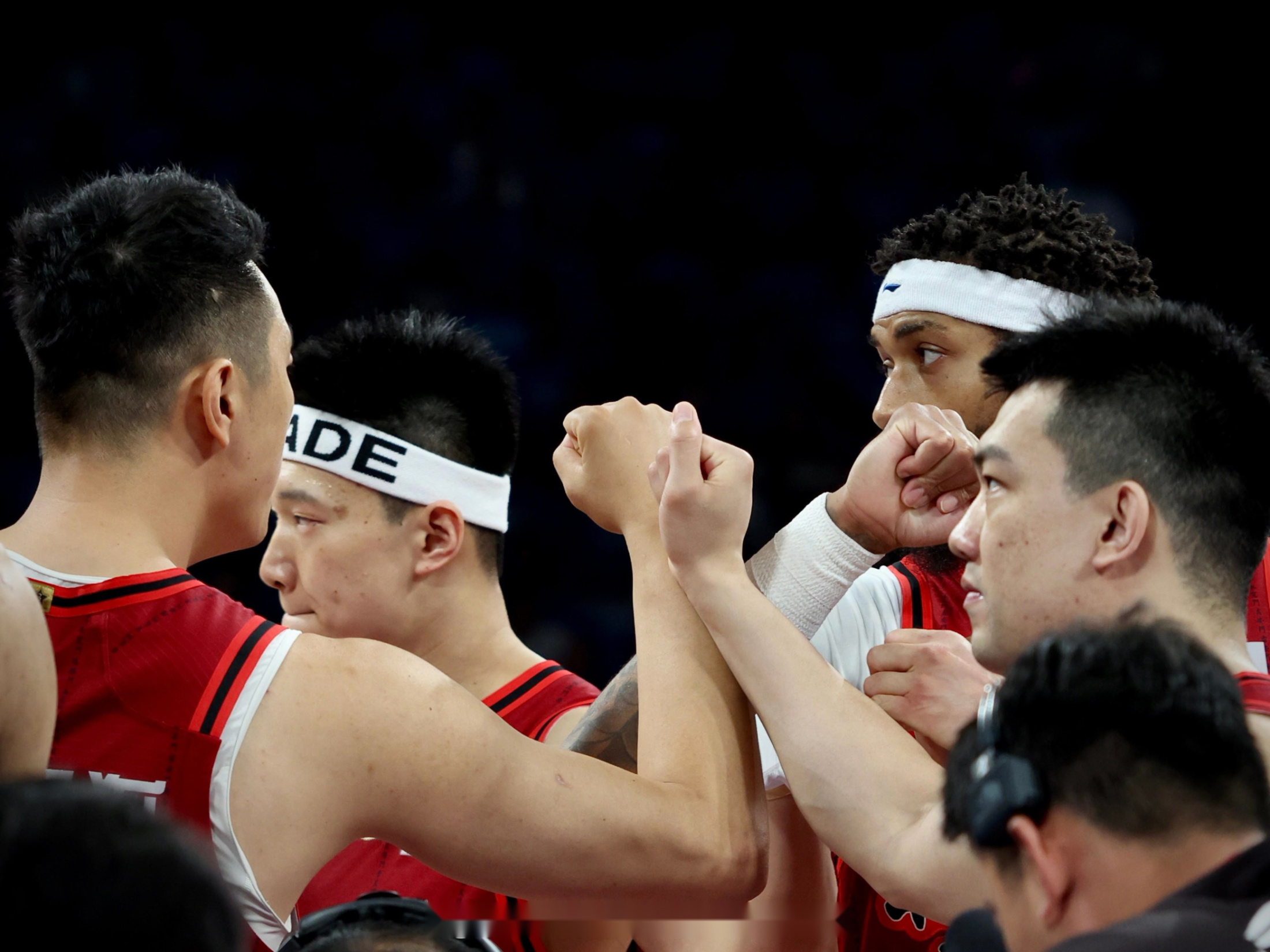 公牛翻盘北京队,周琦扛起全队 公牛翻盘北京队,周琦扛起全队