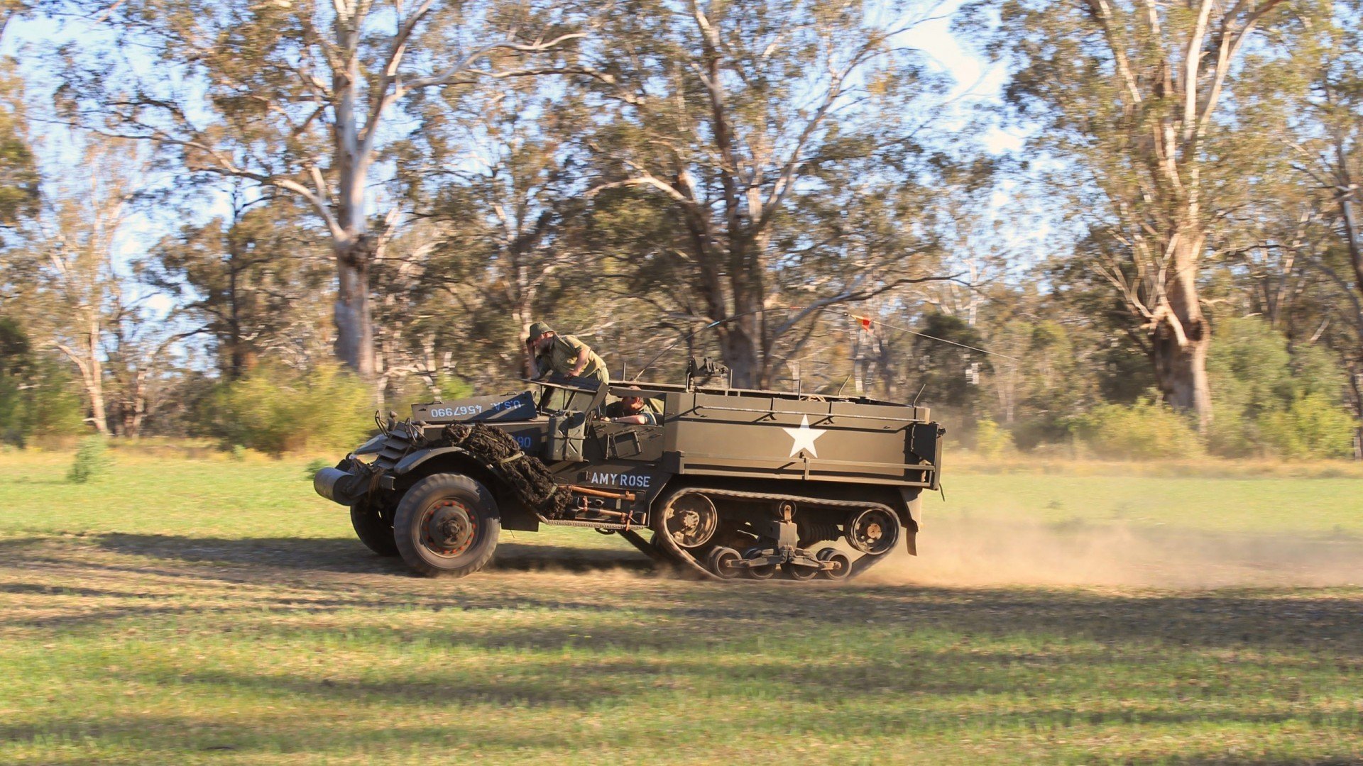 当足球灵魂注入篮球殿堂，加克波跨界东决上演绿茵式接管