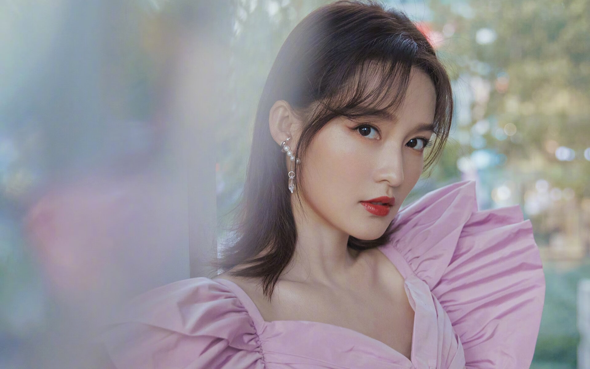 绿茵交错时，意甲焦点战的平行胜利