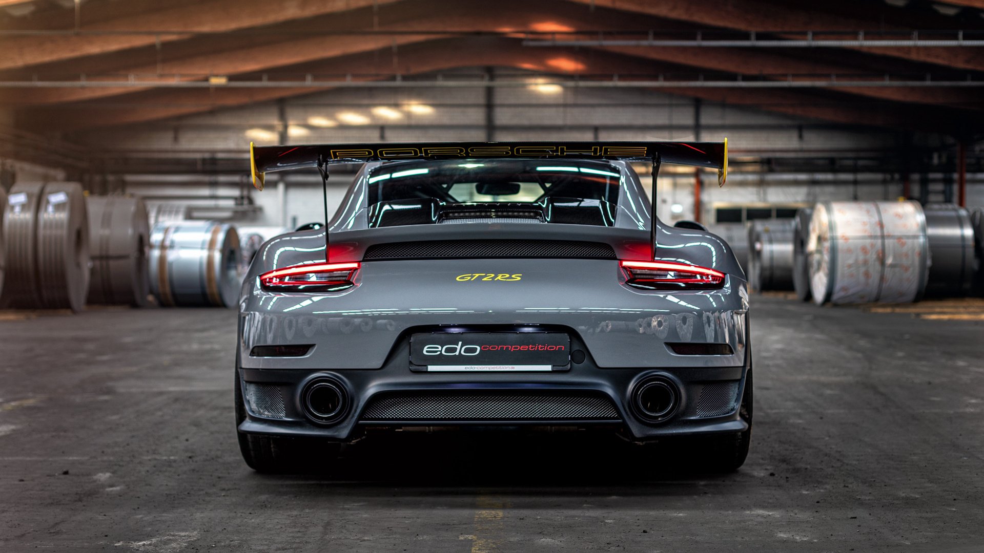 开云体育官网-时间的双轨，当F1巴林站遇上曼城德比之夜